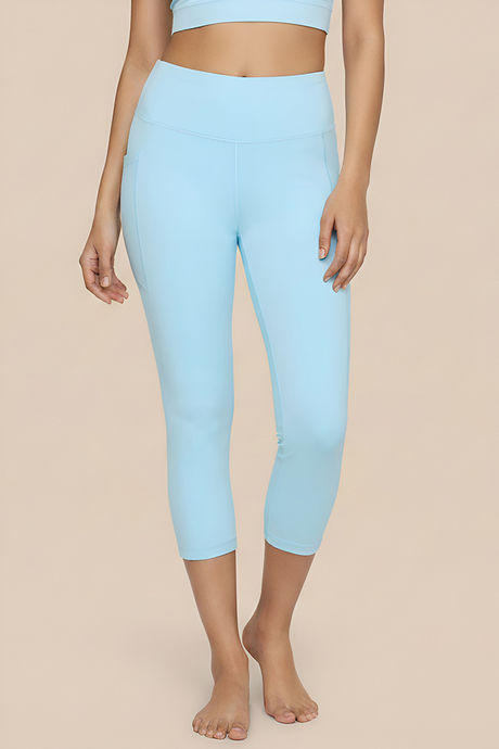 Zelocity Quick Dry Capri - Spun Sugar — image 2
